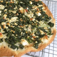 Focaccia &mu;&epsilon; &zeta;ύ&mu;&eta; &gamma;&iota;&alpha;&omicron;&upsilon;&rho;&tau;&iota;&omicron;ύ &kappa;&alpha;&iota; &sigma;&pi;&alpha;&nu;ά&kappa;&iota;