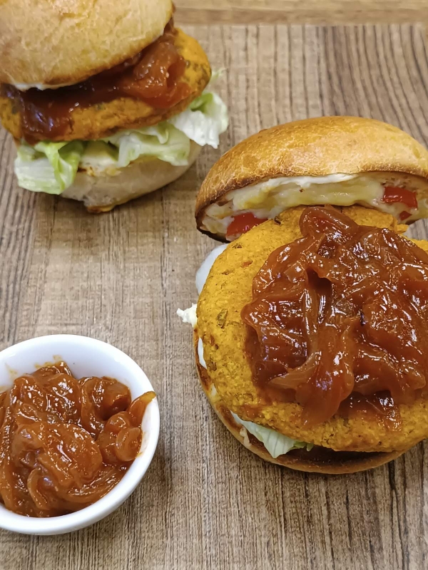 Pizza veggie burger
