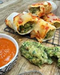&Mu;&epsilon;&sigma;&omicron;&gamma;&epsilon;&iota;&alpha;&kappa;ά enchiladas &mu;&epsilon; &kappa;&omicron;&lambda;&omicron;&kappa;&upsilon;&theta;&omicron;&kappa;&epsilon;&phi;&tau;έ&delta;&epsilon;&sigmaf;