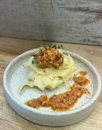 &Pi;&alpha;&pi;&alpha;&rho;&delta;έ&lambda;&epsilon;&sigmaf; &mu;&epsilon; pulled chicken