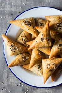 &Tau;&upsilon;&rho;&omicron;&pi;&iota;&tau;ά&kappa;&iota;&alpha; &mu;&pi;&rho;&iota;ά&mu;